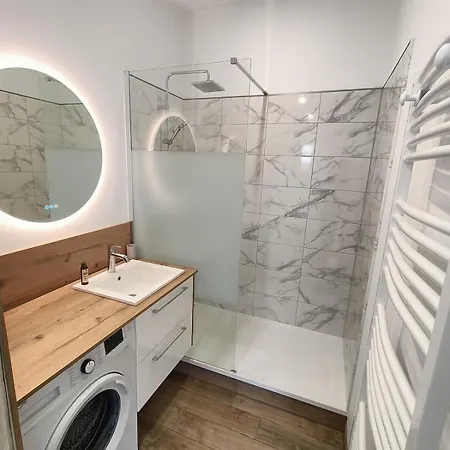 Maison 4 Pers 300m De La